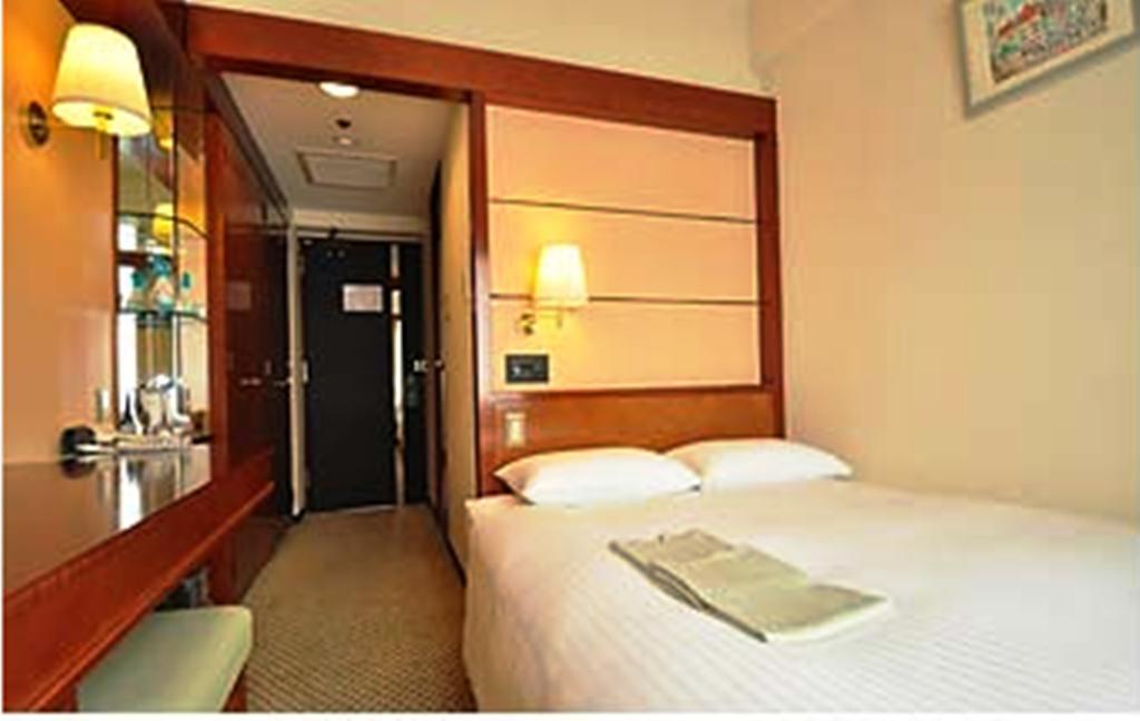 Hotel Premier -cabin-